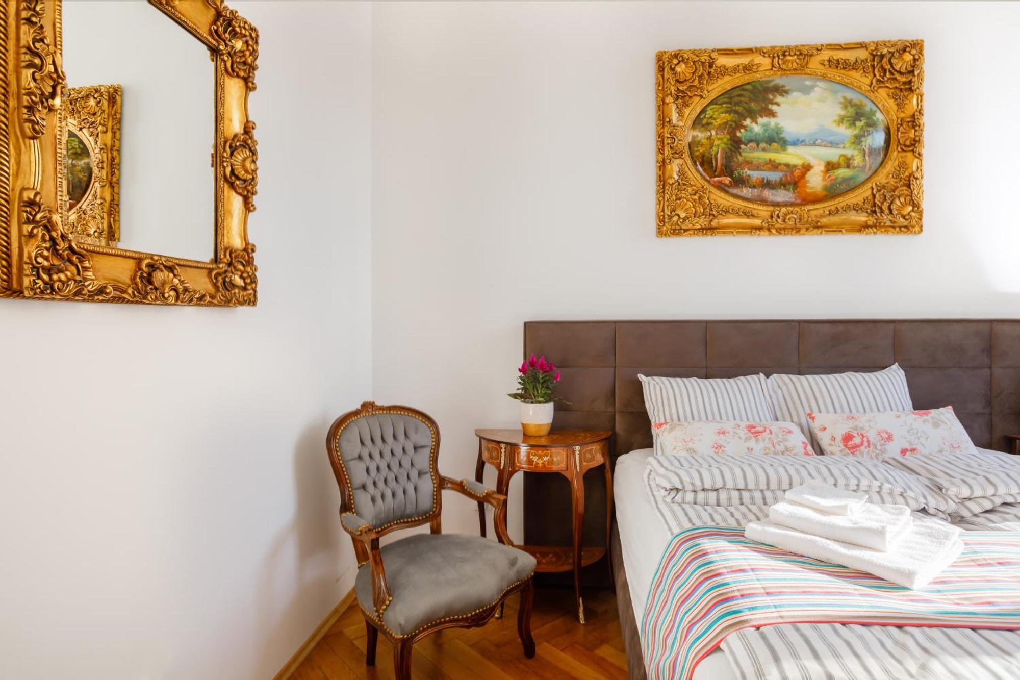 Ok Lux Apartments Краков Экстерьер фото